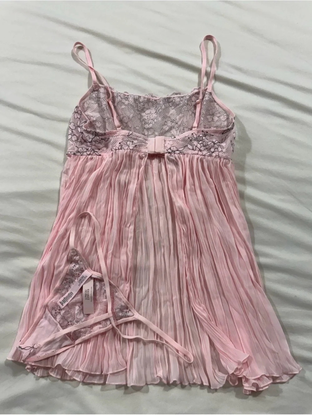 Victoria's Secret Dare to Dream Lace Pleated Babydoll Set